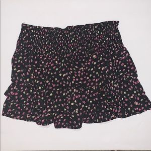 Full Tilt ruffle skirt size medium